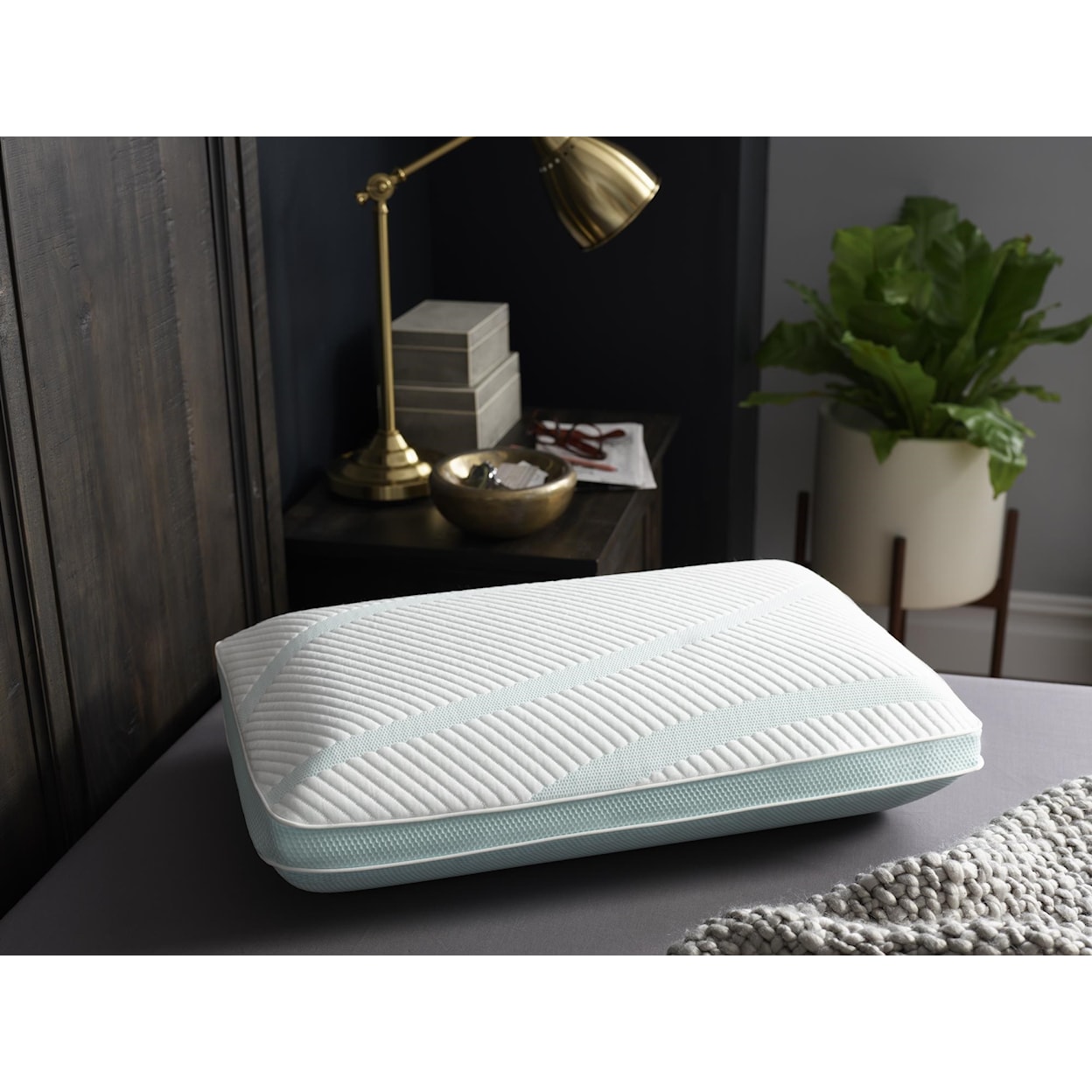 Tempur-Pedic® TEMPUR-Adapt Pro-Hi Queen TEMPUR-Adapt Pro-Hi + Cooling Pillow