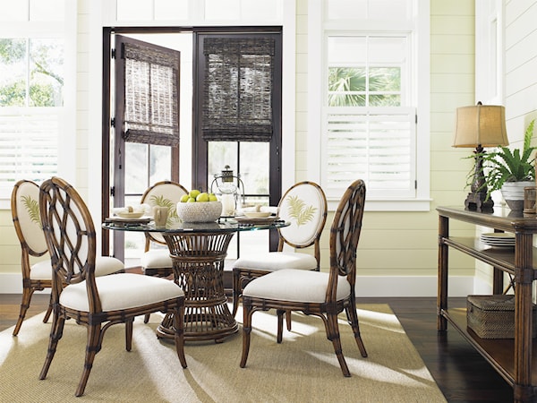 Casual Dining Room Group