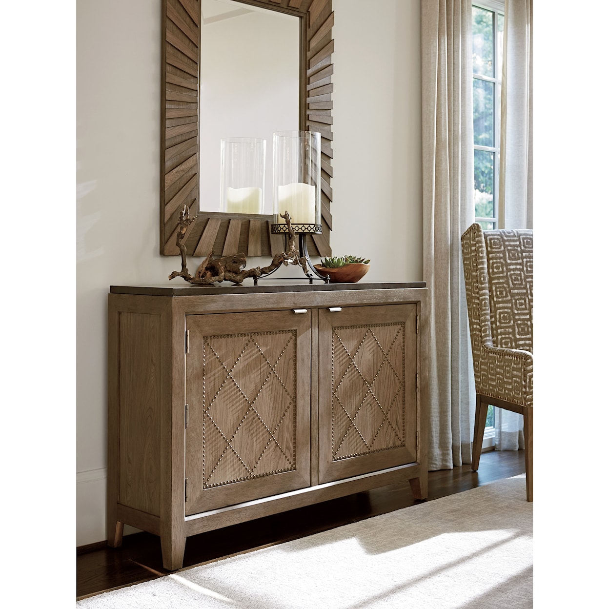Tommy Bahama Home Cypress Point Emerson Hall Chest