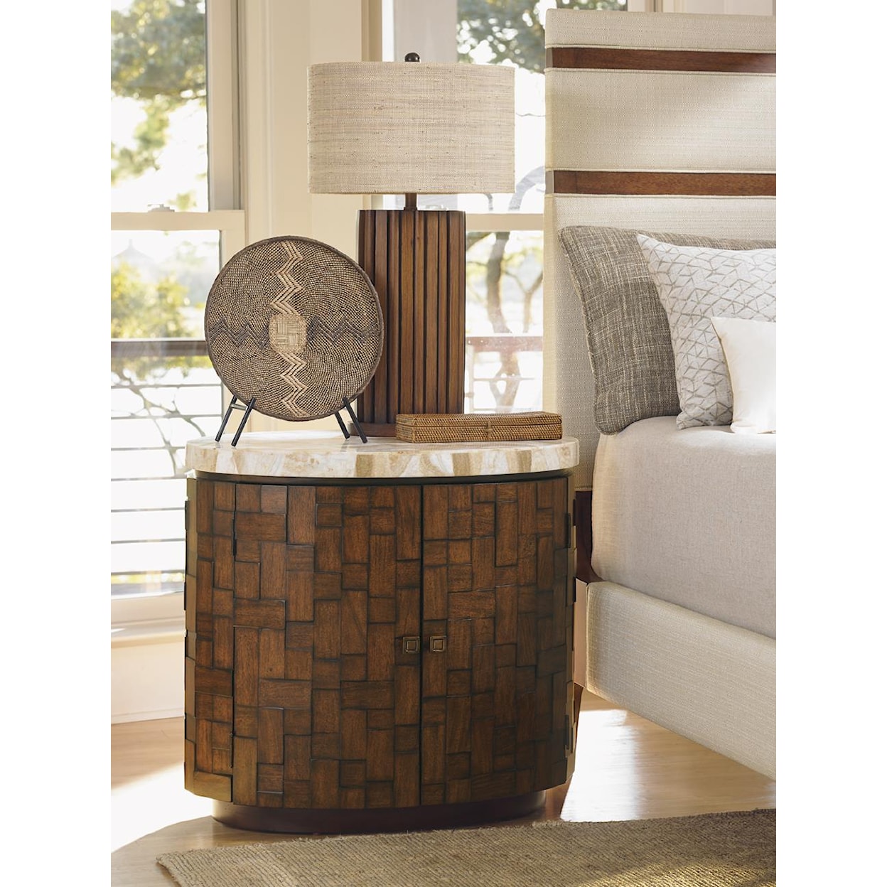 Tommy Bahama Home Island Fusion Banyan Oval Accent Table