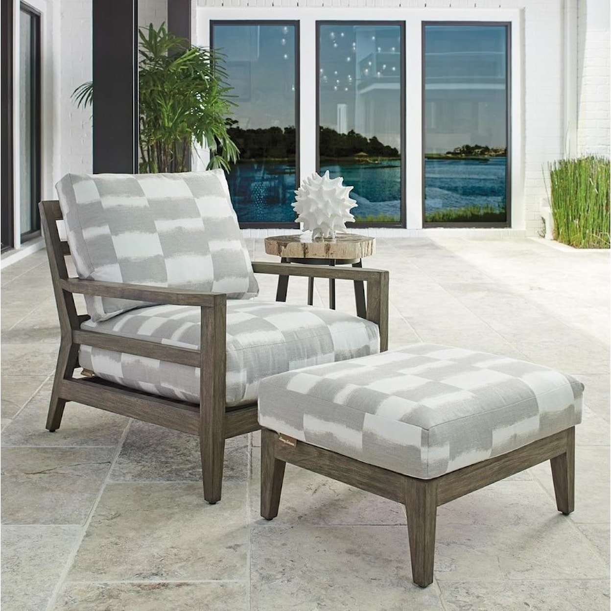 Tommy Bahama Outdoor Living La Jolla Chair & Ottoman Set