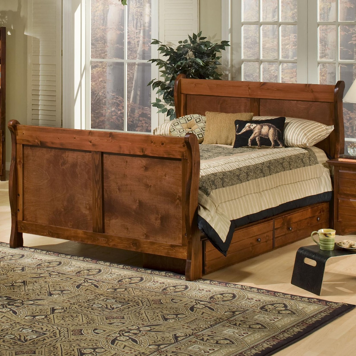 Trendwood Sedona  Full Sleigh Bed