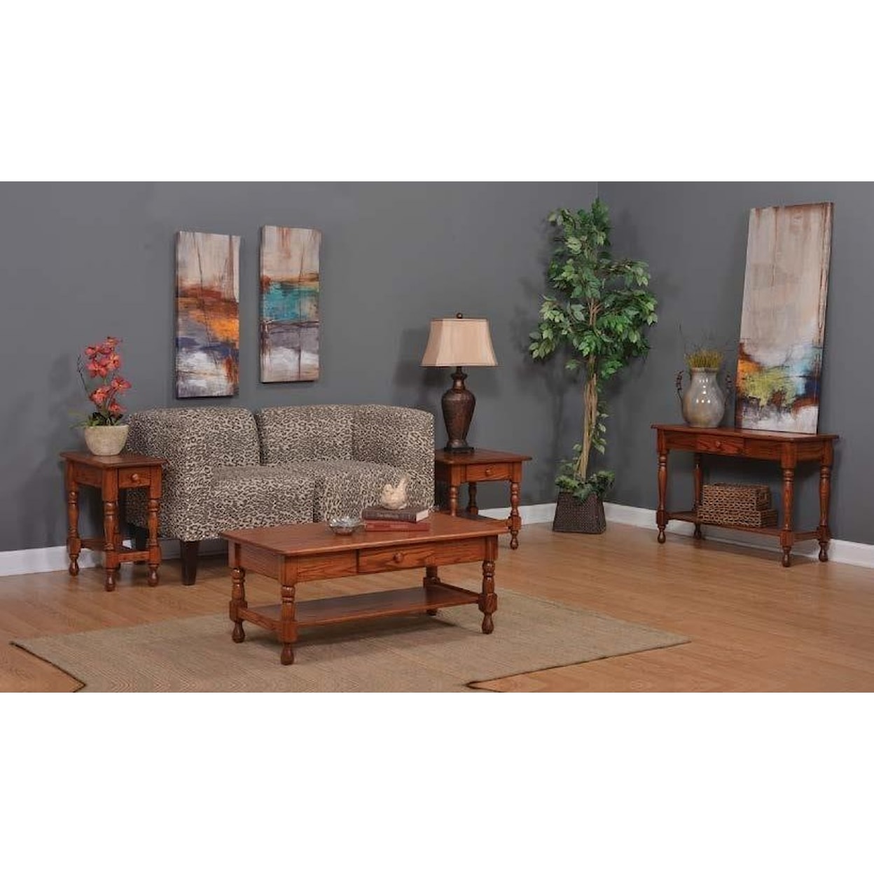 Hopewood Traditional Chairside Table
