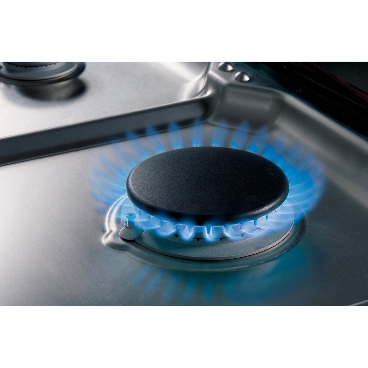 Wolf Gas Cooktops 15" Built-In Gas Cooktop