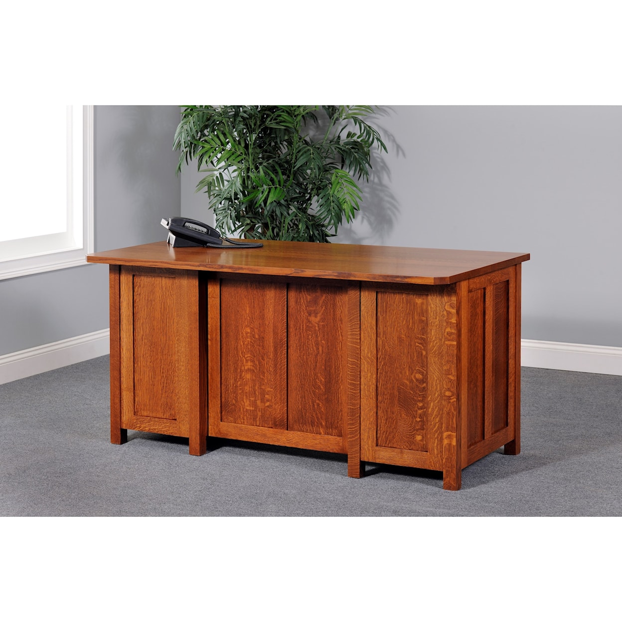 Y & T Woodcraft Coventry Mission 60" Executive Desk