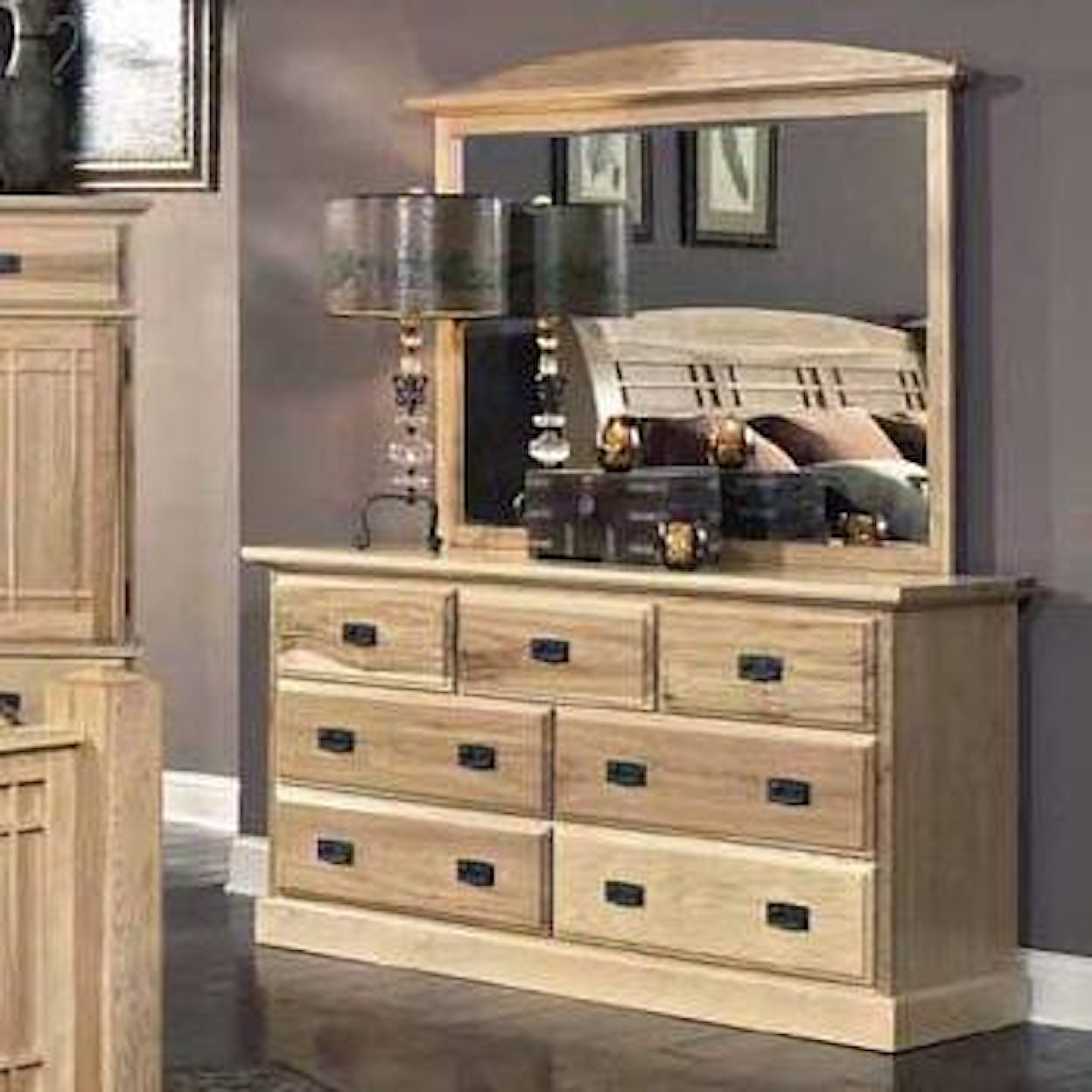 A-A Amish Highlands Dresser with Landscape Mirror