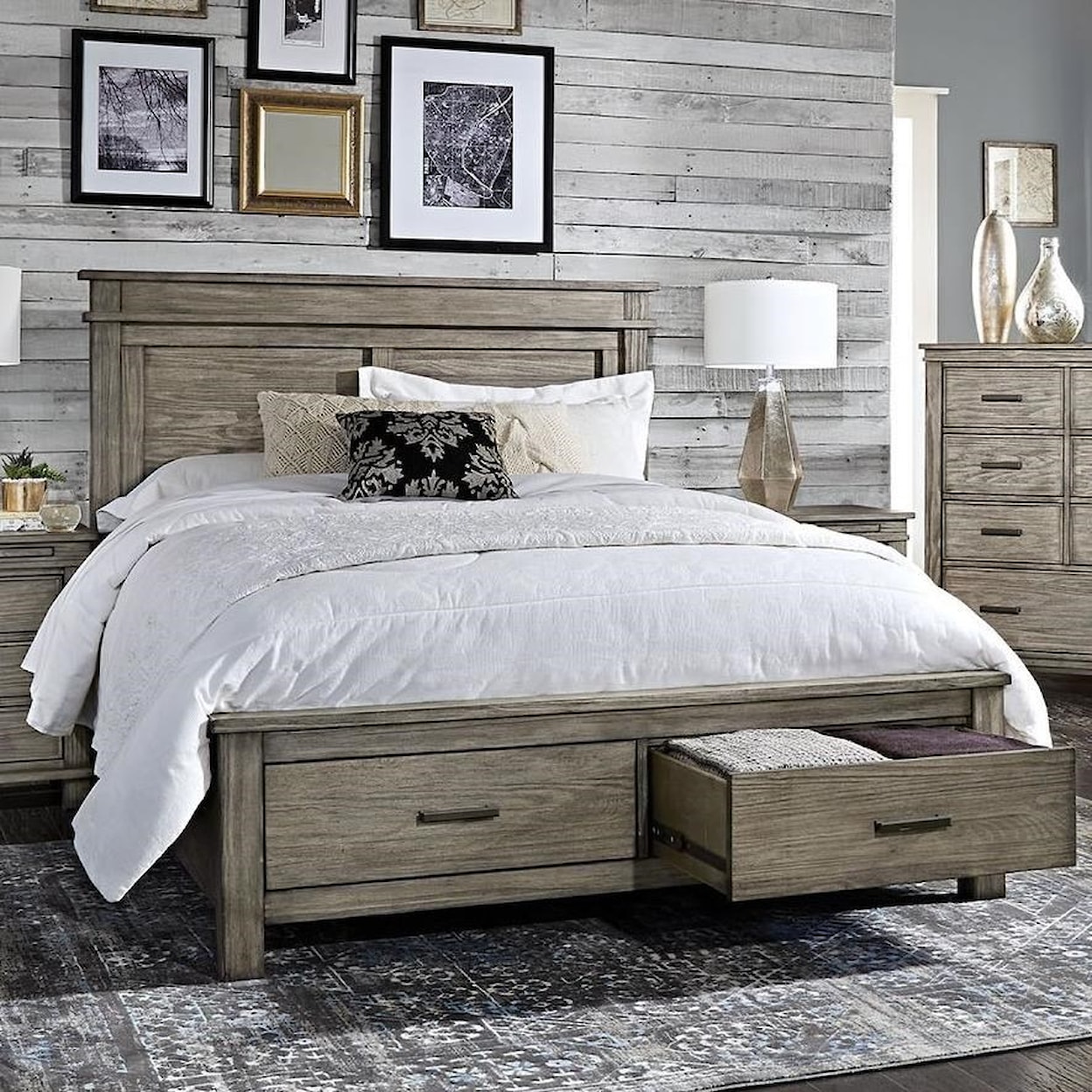 AAmerica Glacier Point Queen Storage Bed