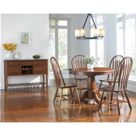 Casual Dining Room Group