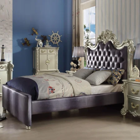 Traditional Queen Upholstered Bed with Button Tufted Headboard