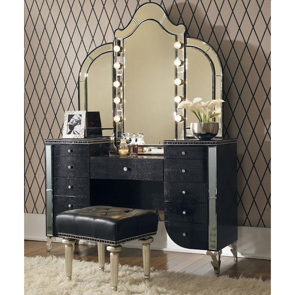 Michael Amini Hollywood Swank Vanity