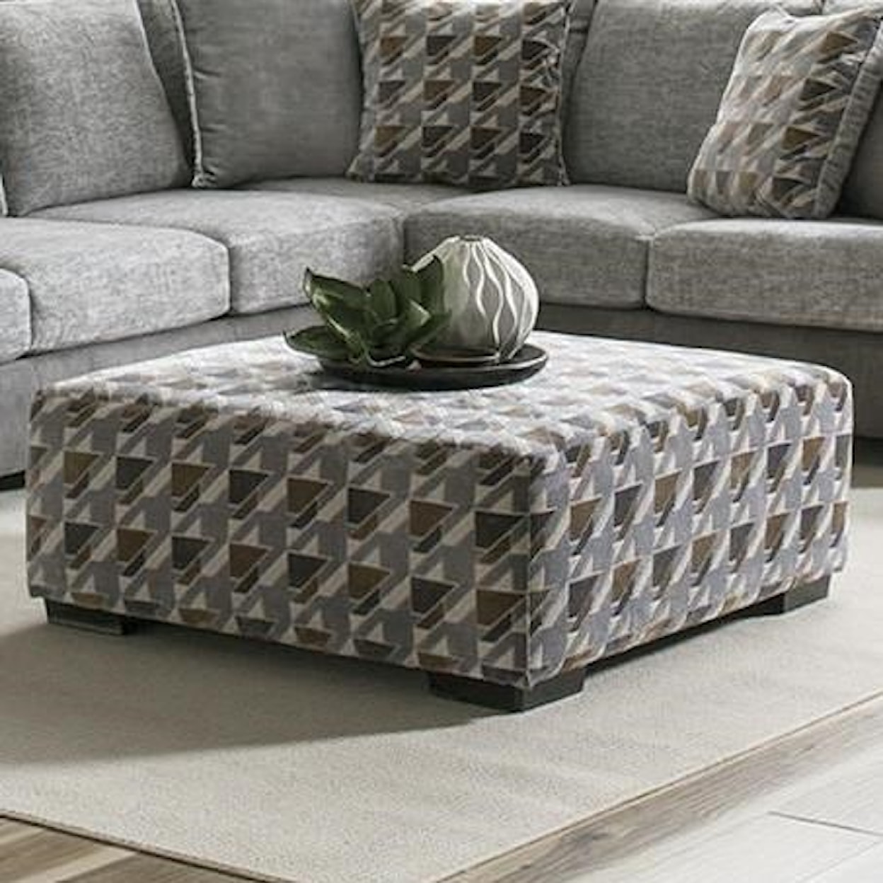 Albany 8784 Cocktail Ottoman