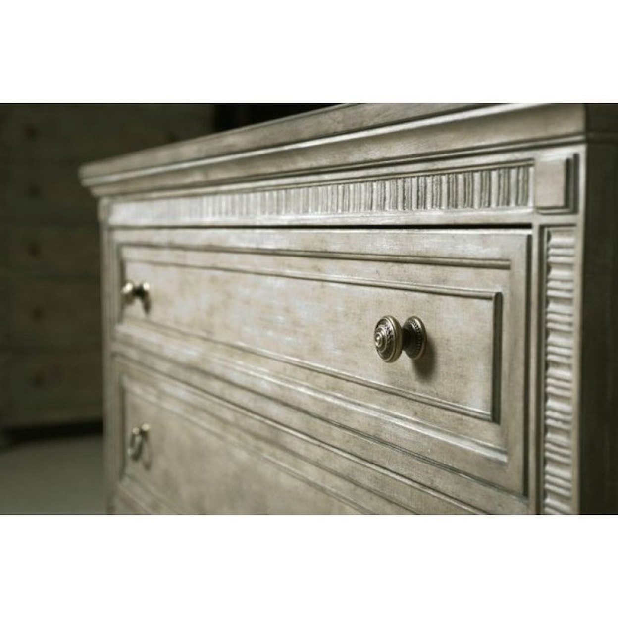 American Drew Savona Bellman 3 Drawer Chest