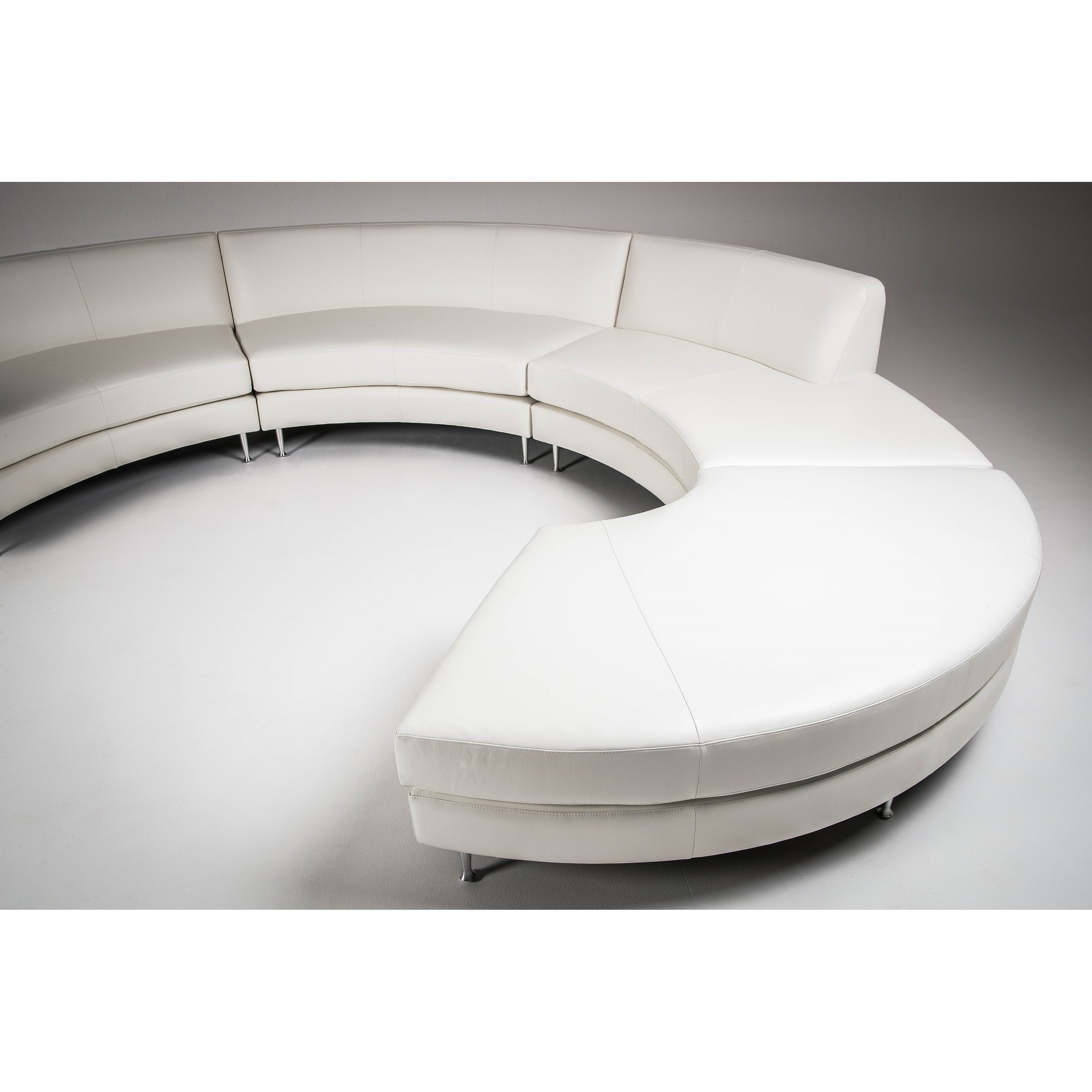 5-Seat Sectional w/ Left Arm Chaise &amp; Otto