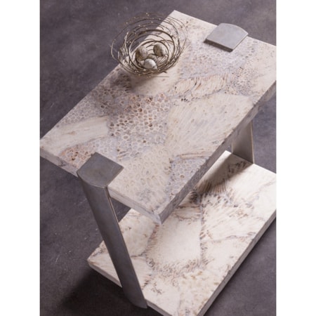 Corrina Spot Table