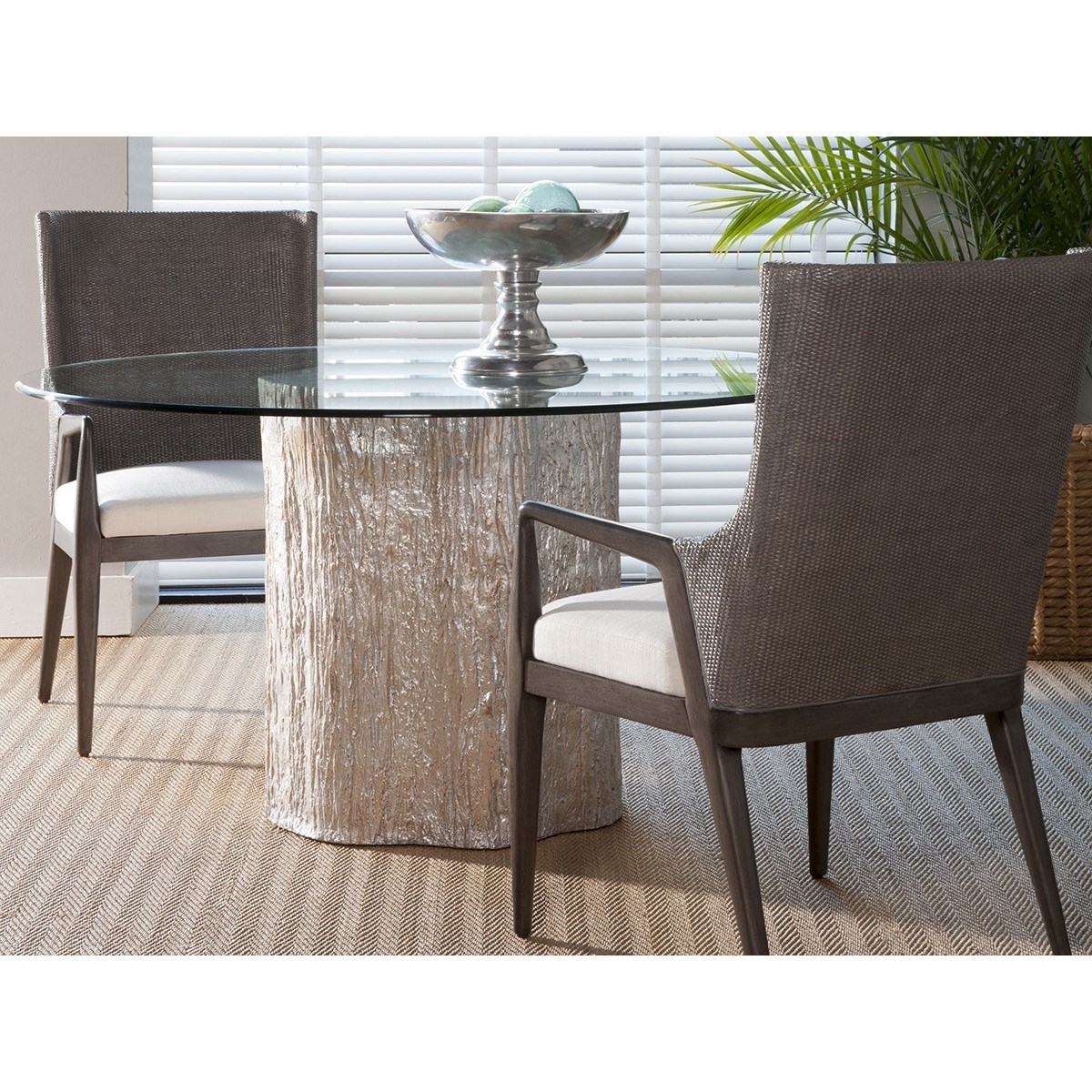 Trunk Segment Round Dining Table With Glass