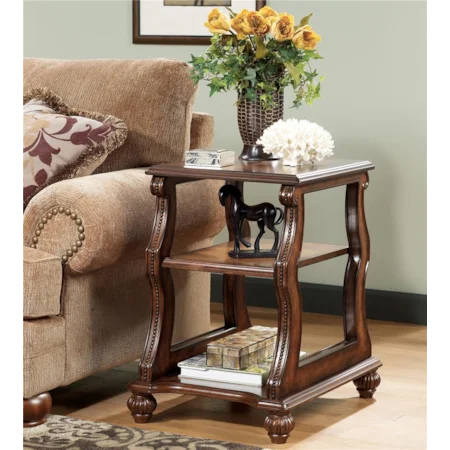 Traditional Chairside End Table