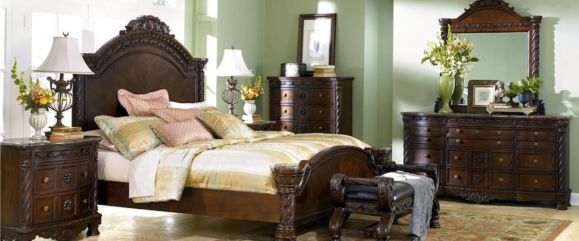 4 Piece Queen Bedroom Group