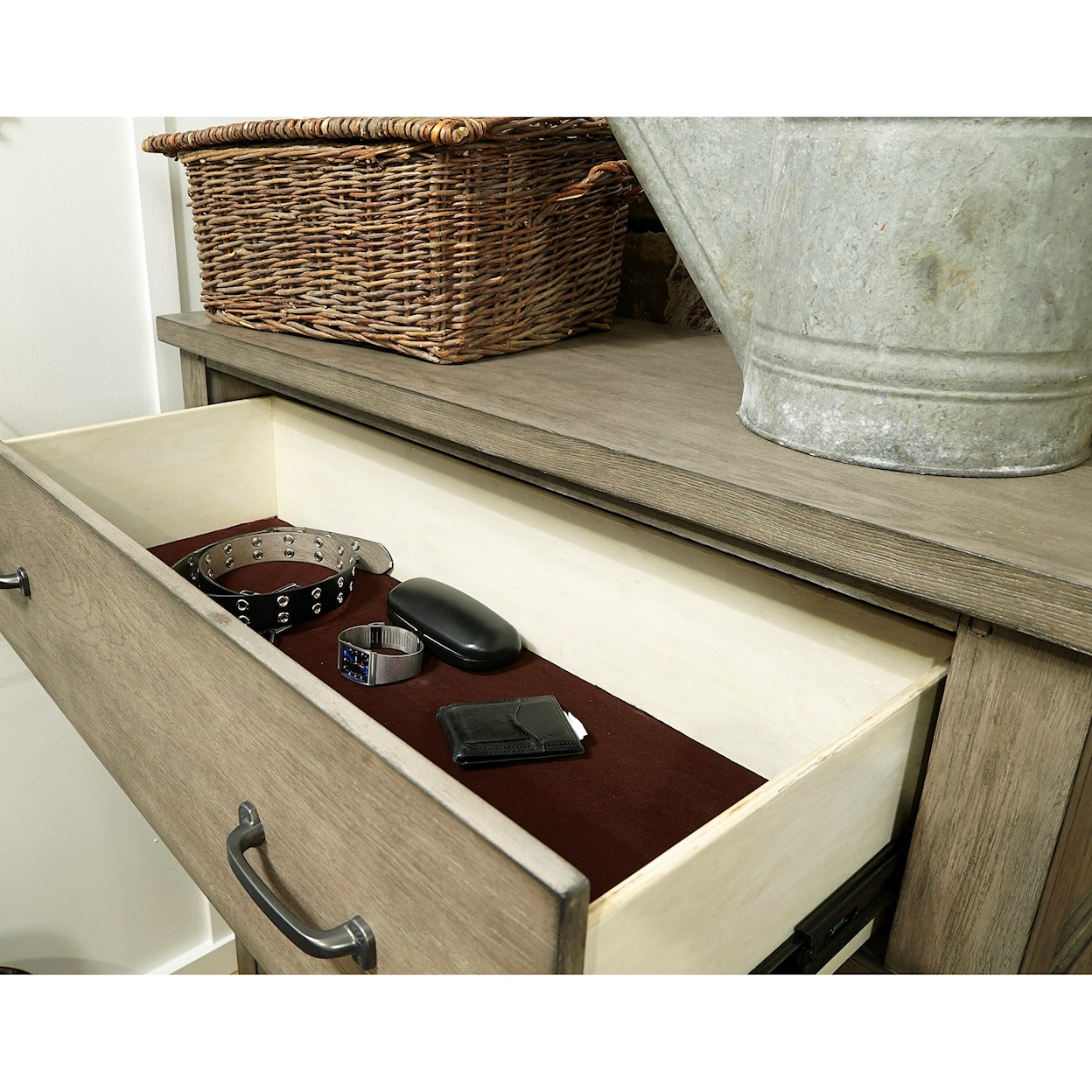 Aspenhome Tucker 5 Drawer Chest