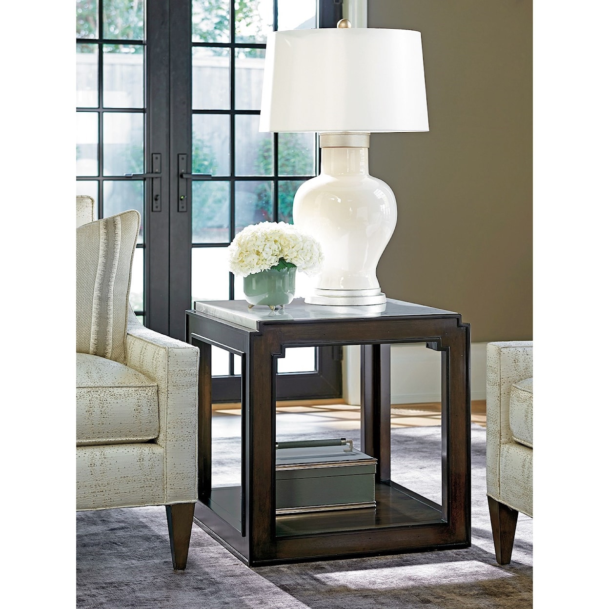 Barclay Butera Brentwood Doheny Lamp Table