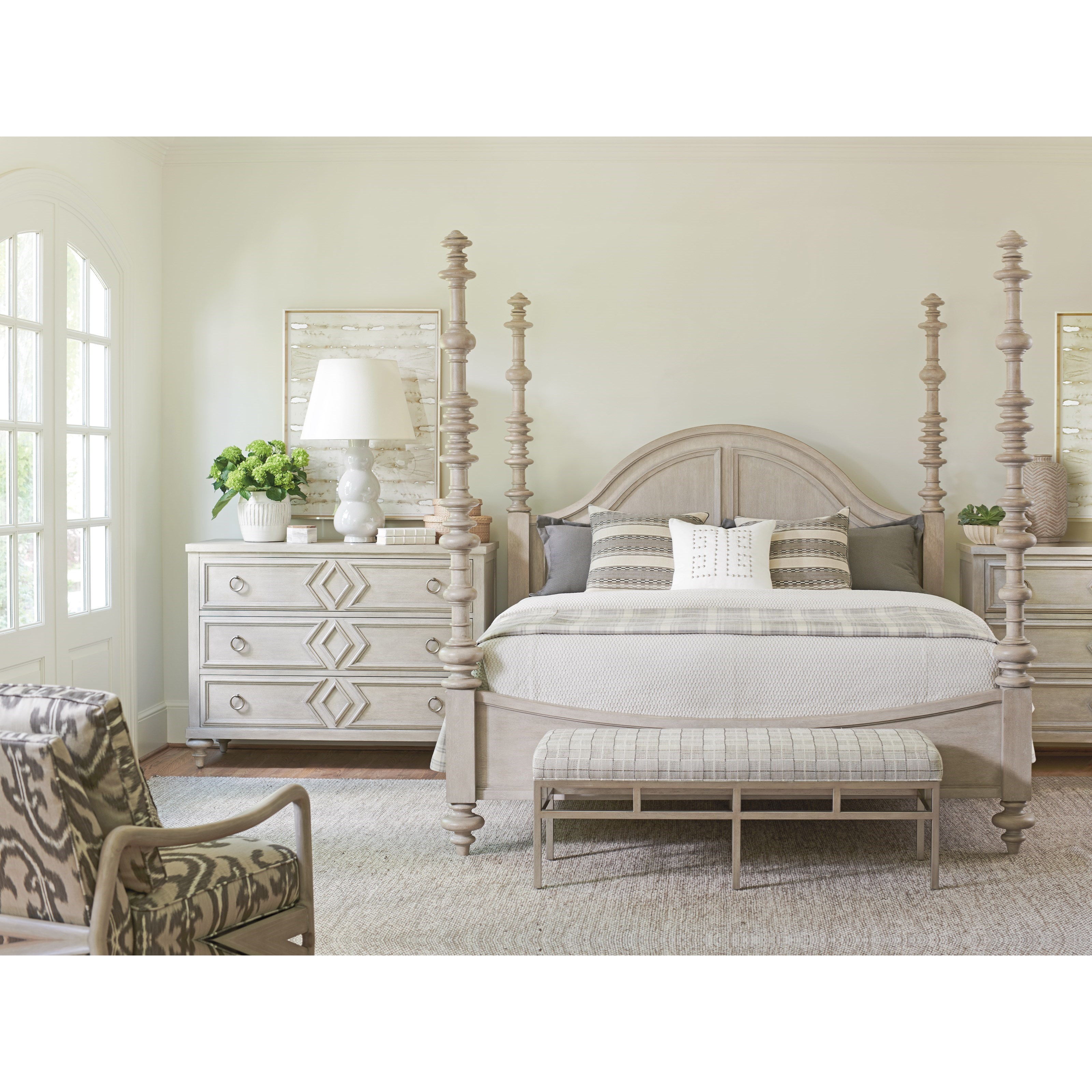 Barclay Butera Malibu Heathercliff Poster Bed King