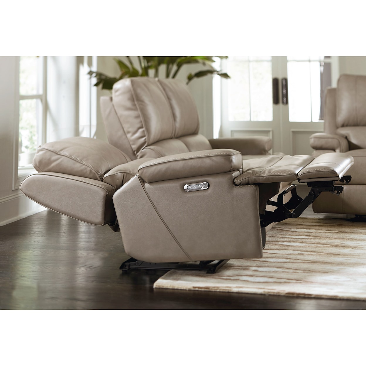 Bassett Club Level - Parsons Double Reclining Loveseat w/ Power Headrests