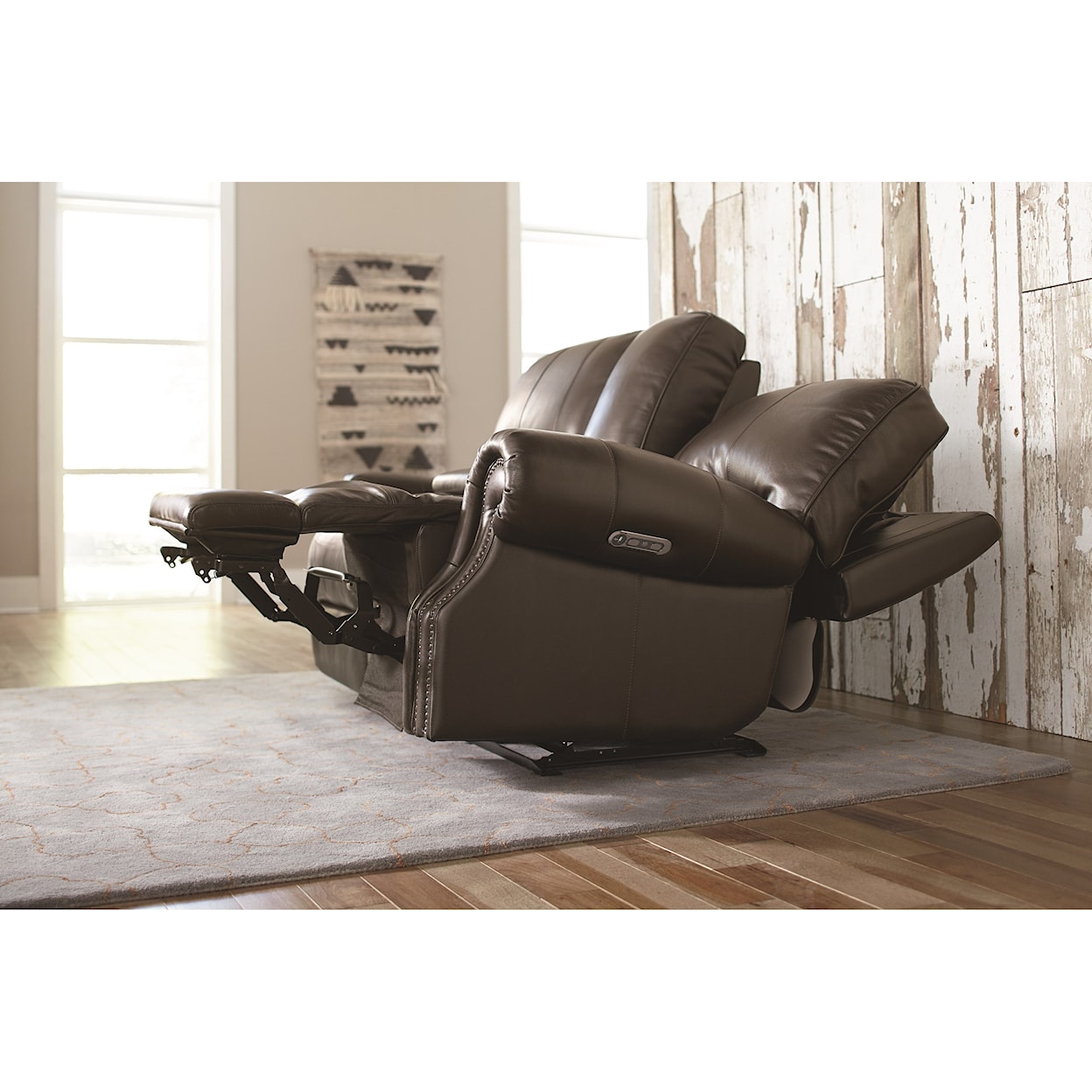 Bassett Club Level - Prescott Power Motion Loveseat