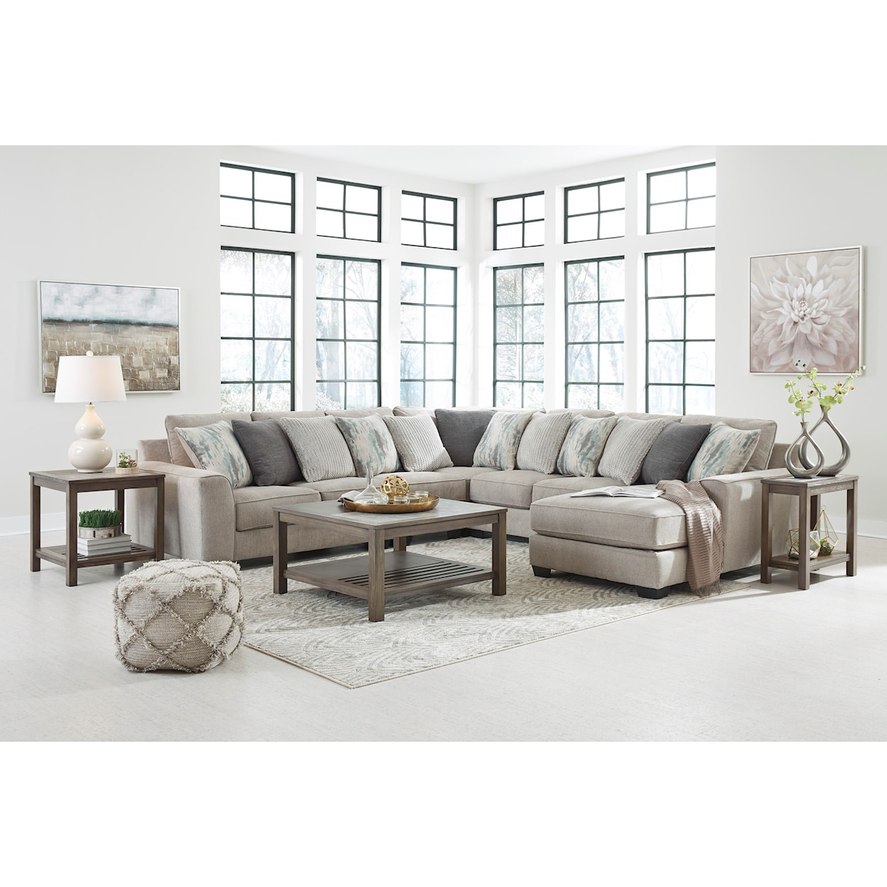 Benchcraft Ardsley 5-Piece Sectional with Right Chaise