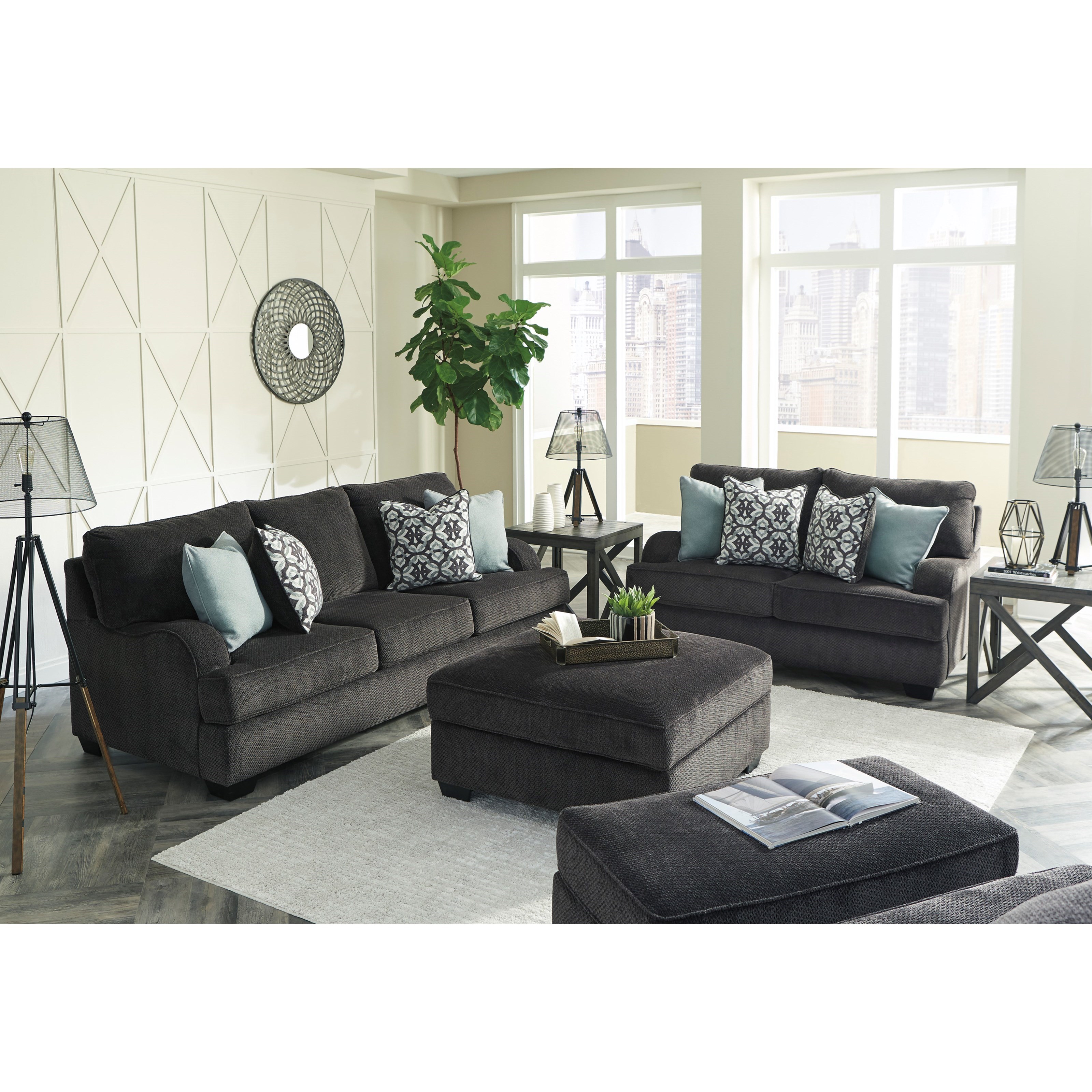 Benchcraft Charenton Sofa