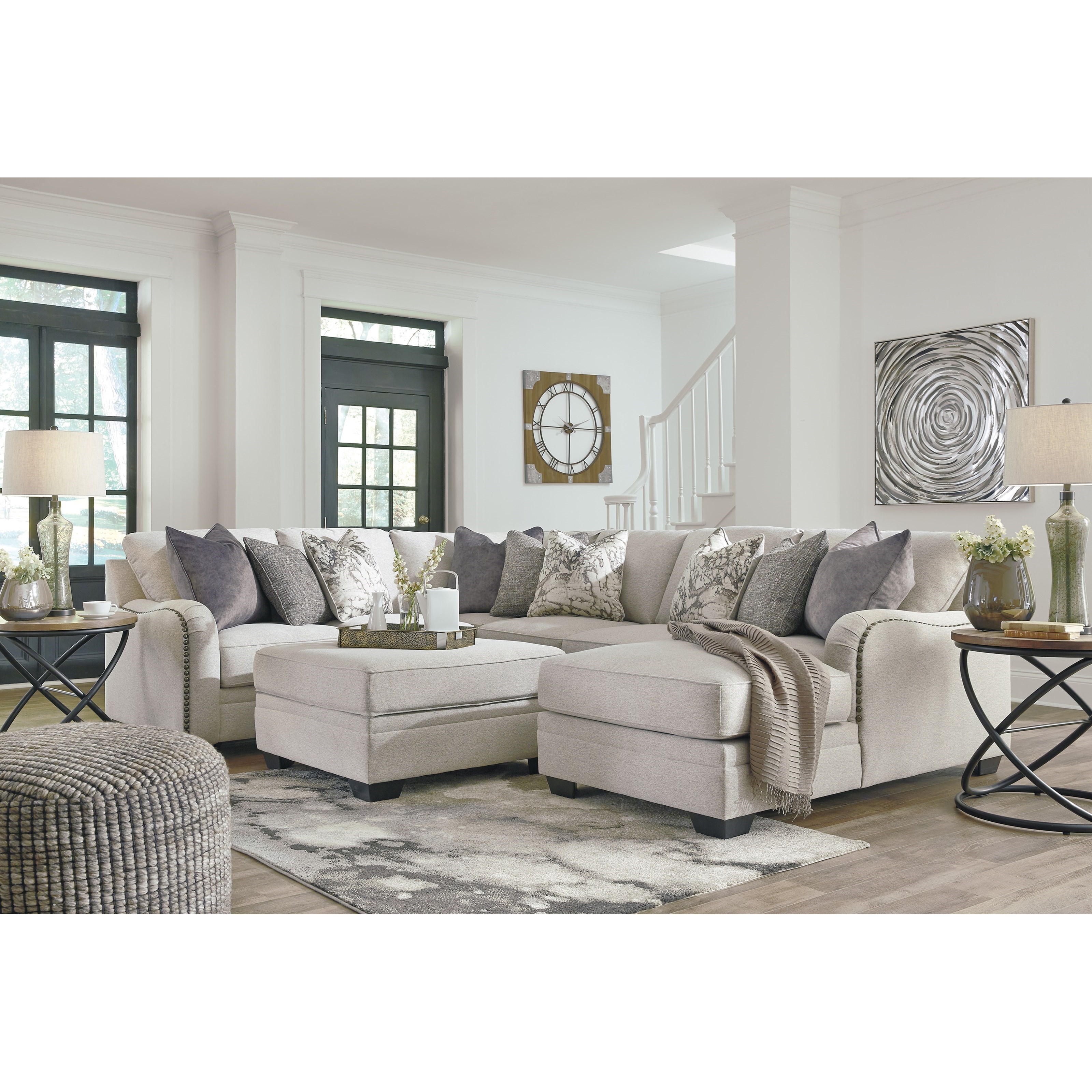 Benchcraft Dellara 32101S6 Casual 4Piece Sectional with Right Chaise
