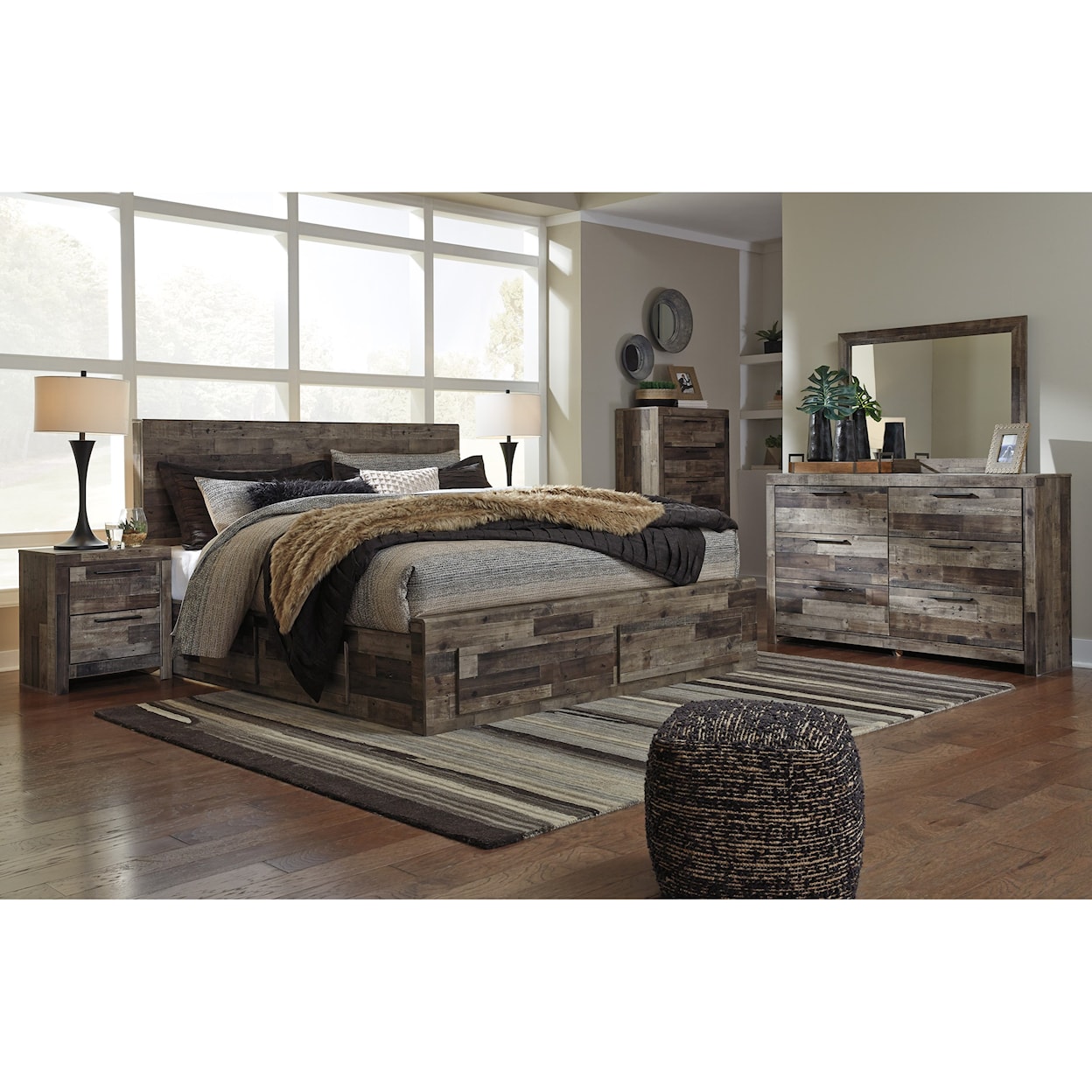 Ashley Furniture Benchcraft Derekson King Bedroom Group
