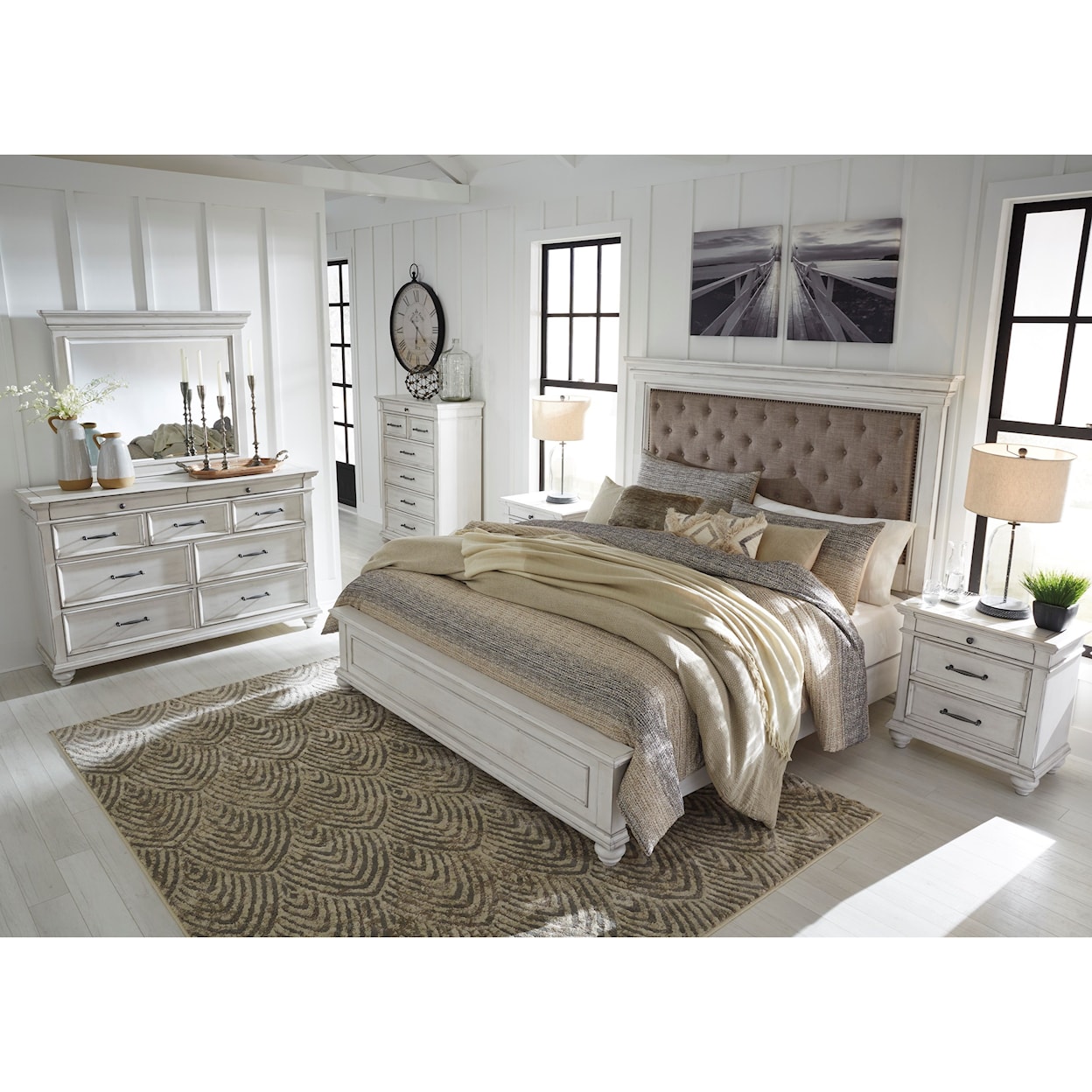 Ashley Furniture Benchcraft Kanwyn King Upholstered Bed
