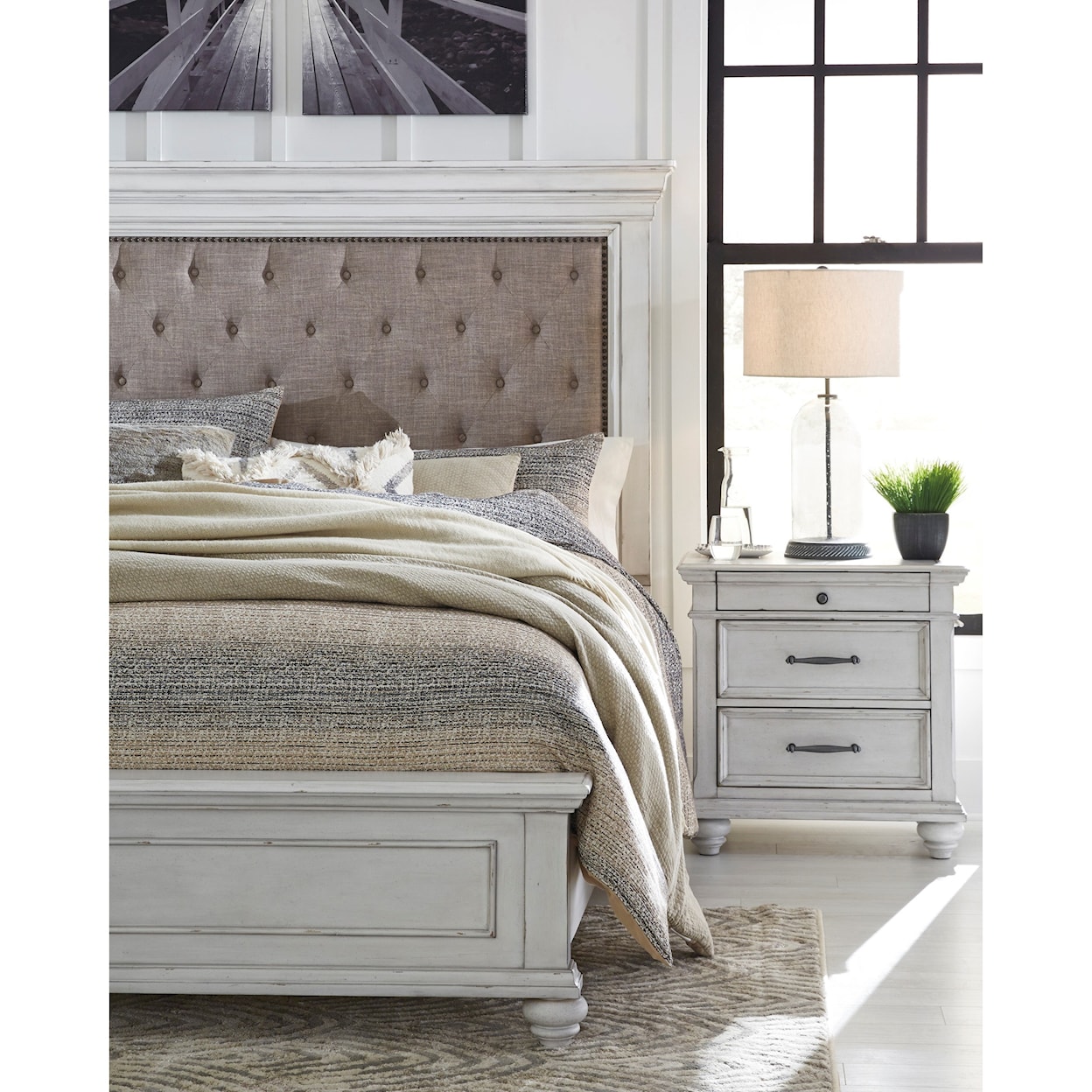 Ashley Kanwyn California King Upholstered Bed