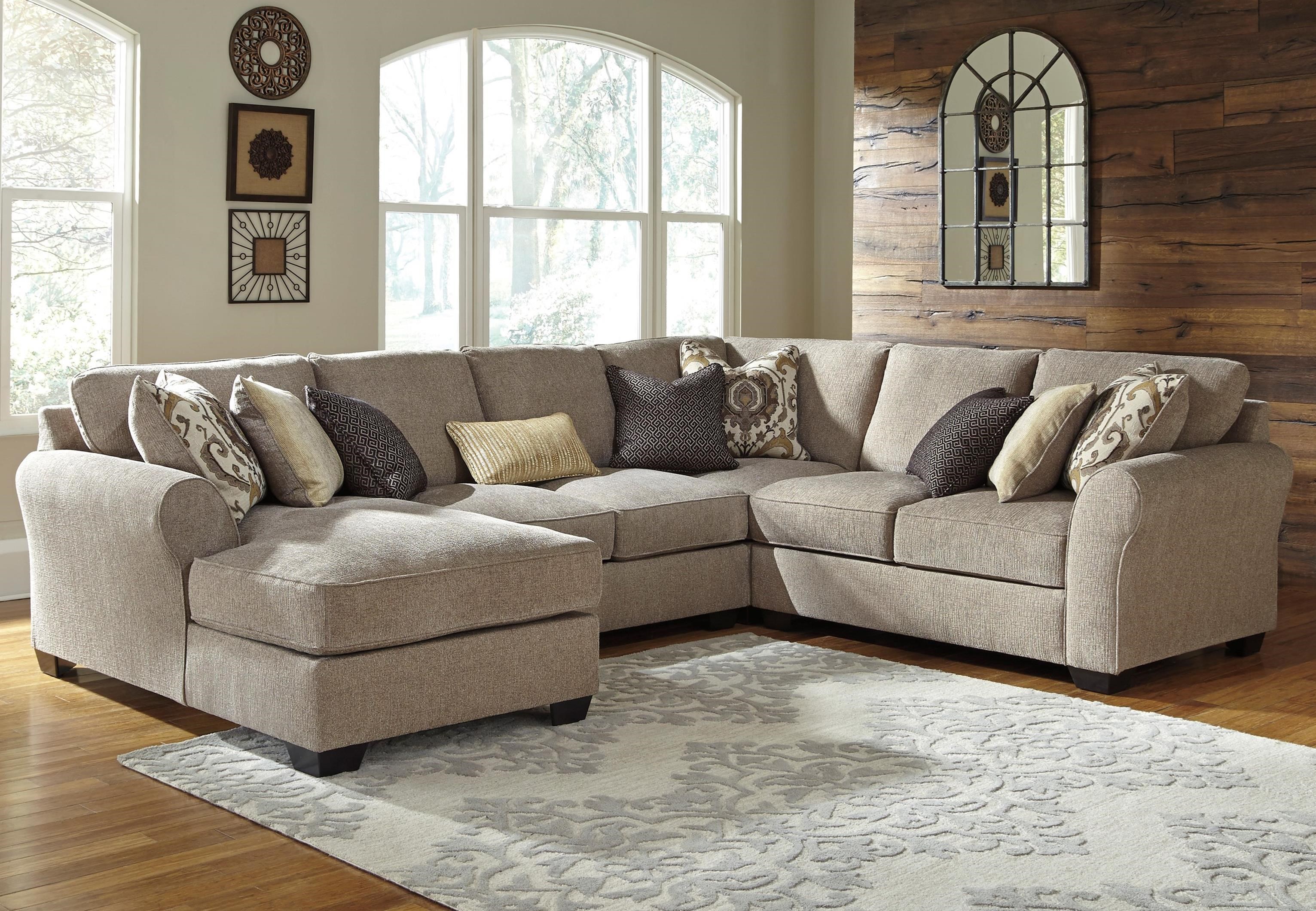 Benchcraft sectional hotsell sofa