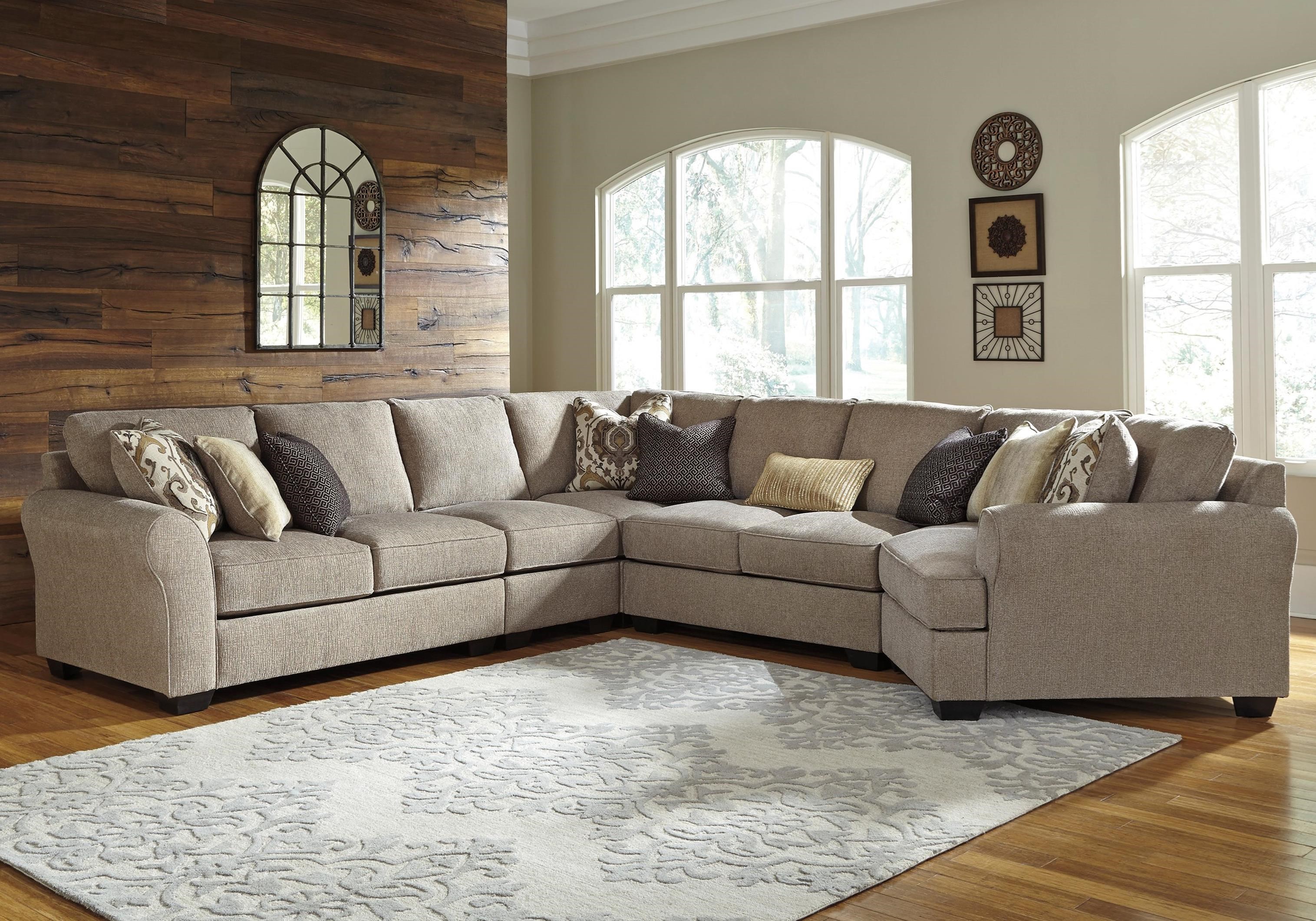 Pantomine 5 Piece Sectional with Cuddler