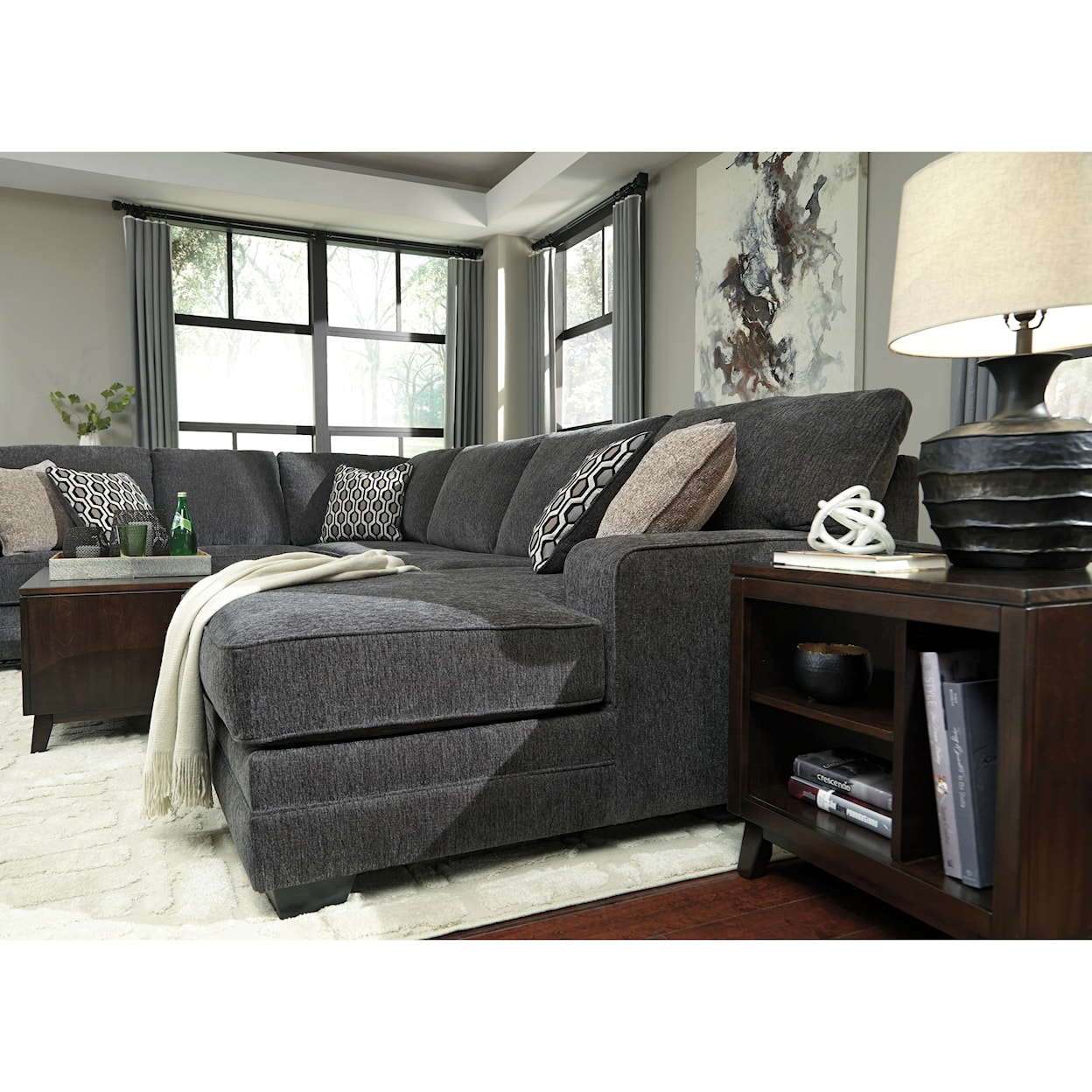Benchcraft Trace Sectional with Right Chaise