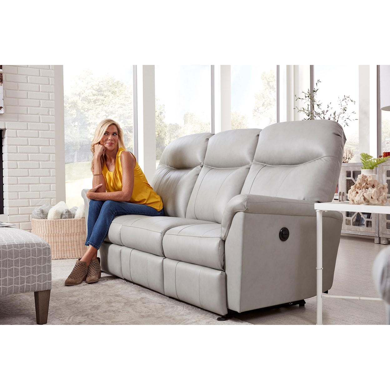 Best Home Furnishings Caitlin Reclining Space Saver Sofa