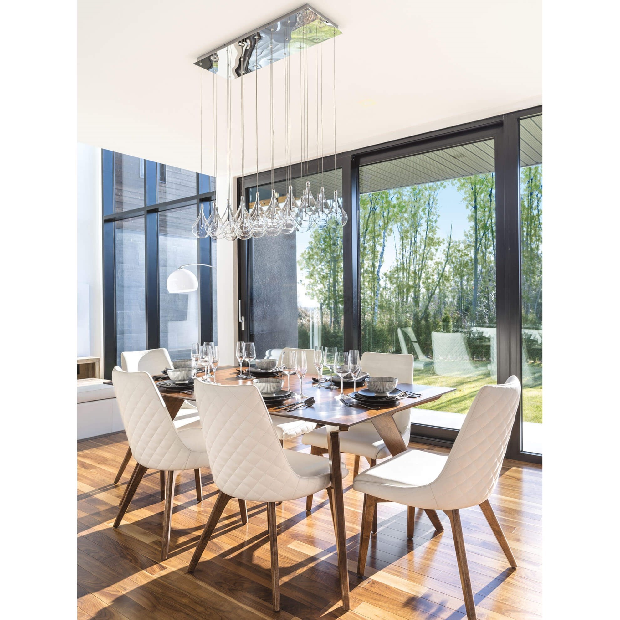 Customizable Dining Table