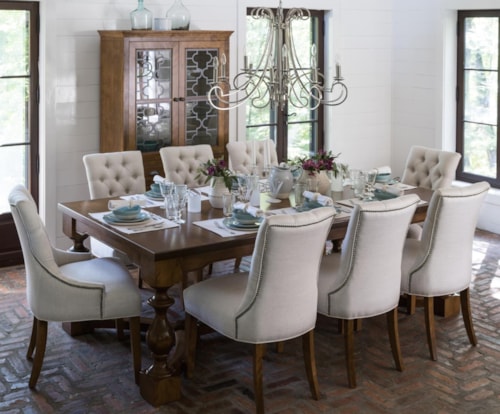 Customizable Dining Table Set
