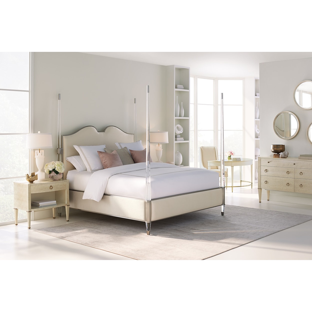 Caracole Caracole Classic The Post is Clear King Upholstered Bed