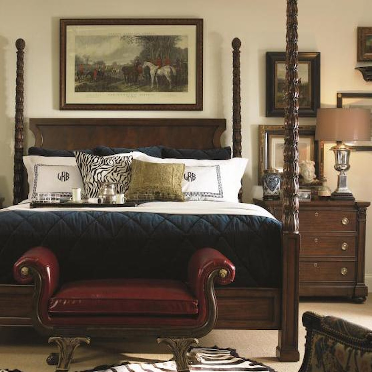 Century Chelsea Club King Poster Bed