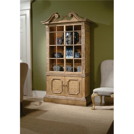 Broken Pediment Pine China