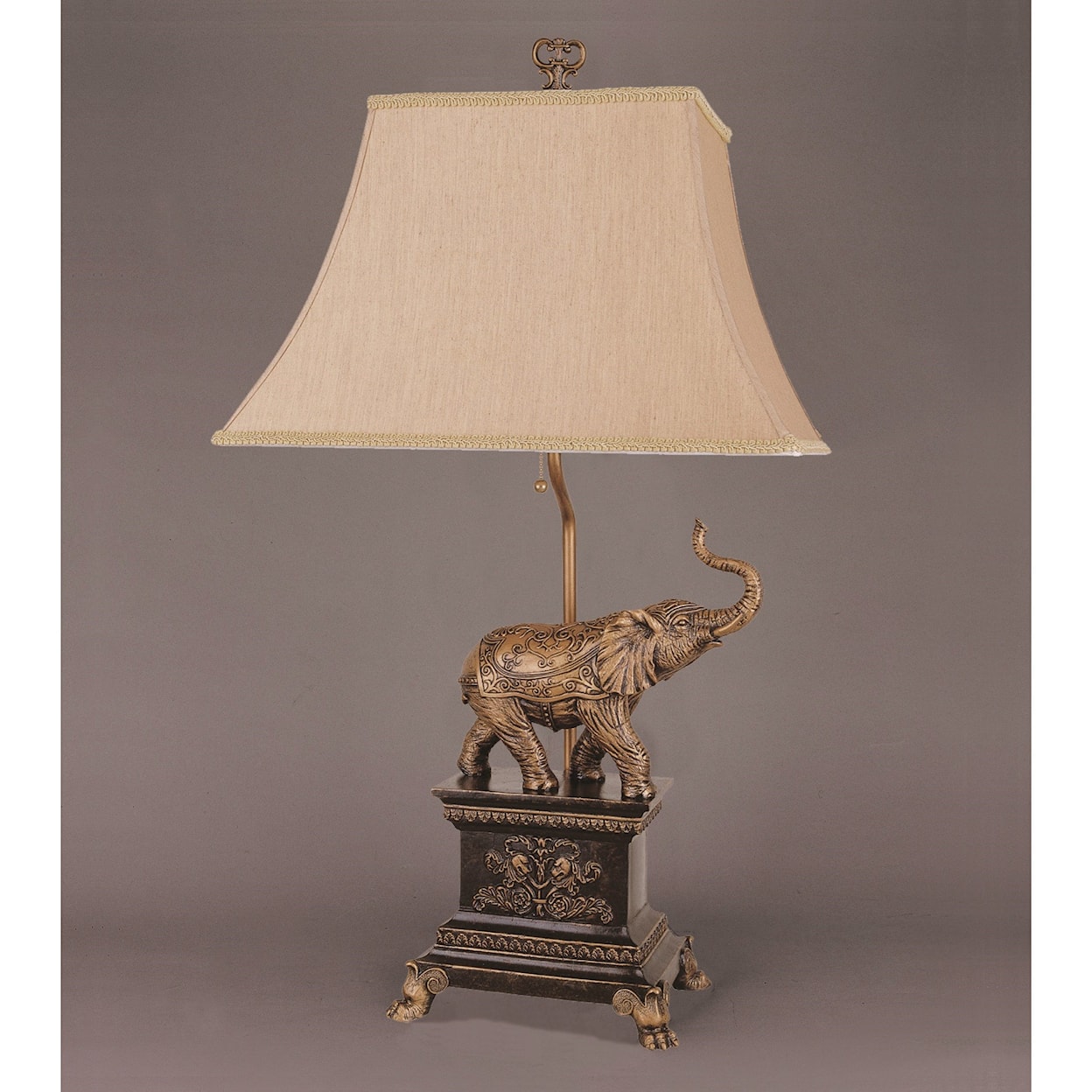 CM 6268 Table Lamp