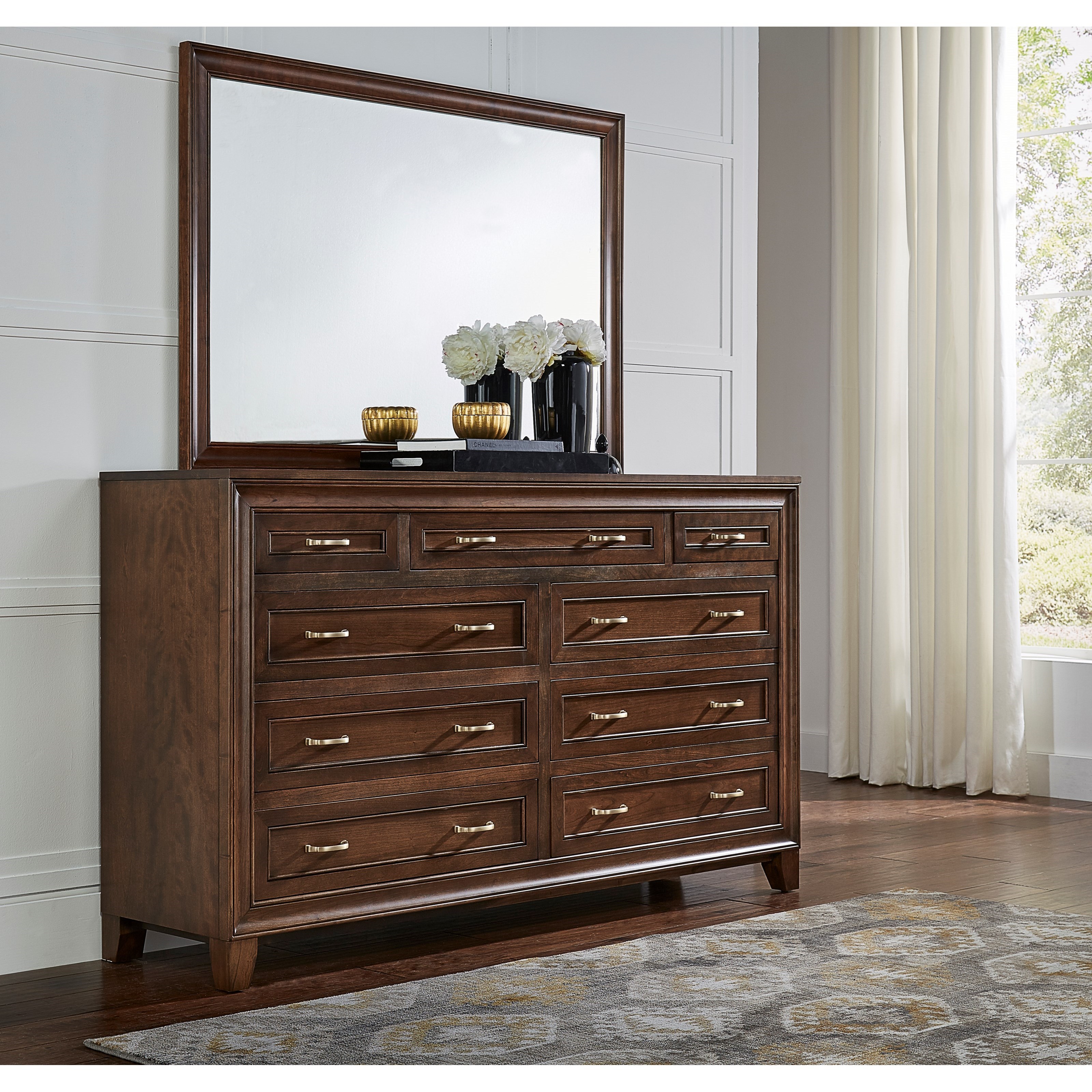 Daniels Amish Summerville Dresser + Mirror Set
