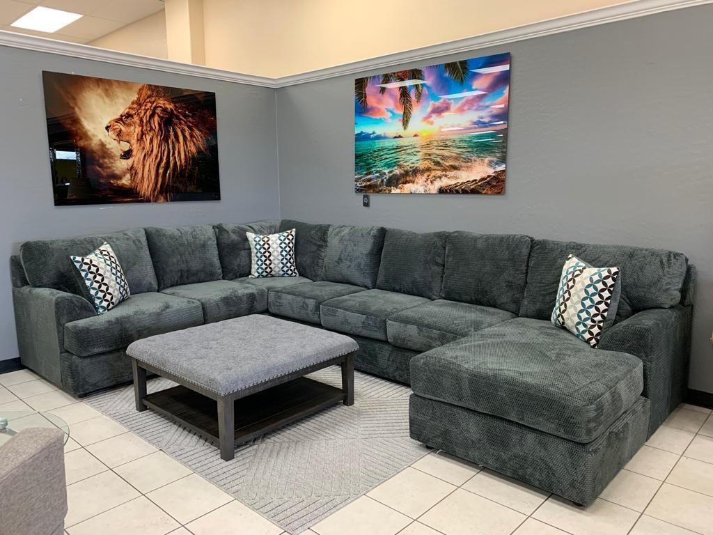 Phoenix Custom Furniture SHELIE SHELIE7SeatsBCSS Shelie 3pc RAFC