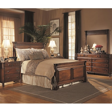 Traditional 4-Piece Queen Panel Bedroom Set