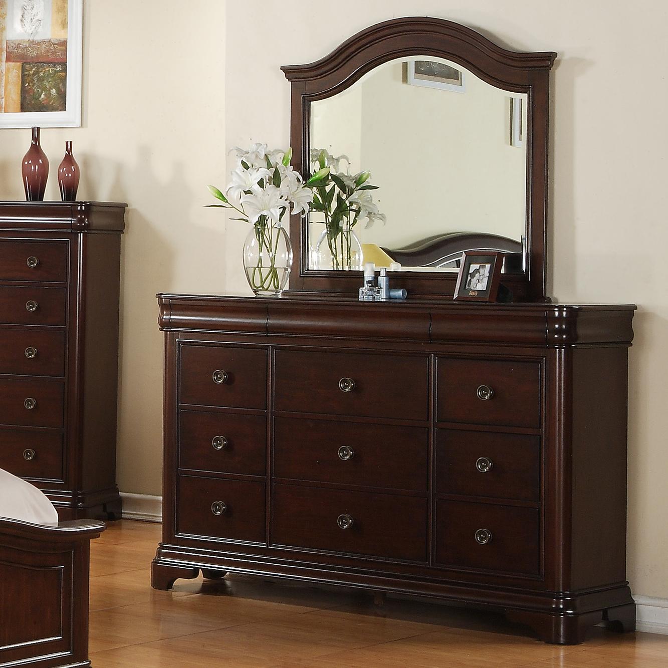 Dresser &amp; Mirror Set