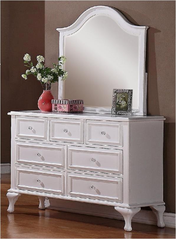 Dresser &amp; Mirror