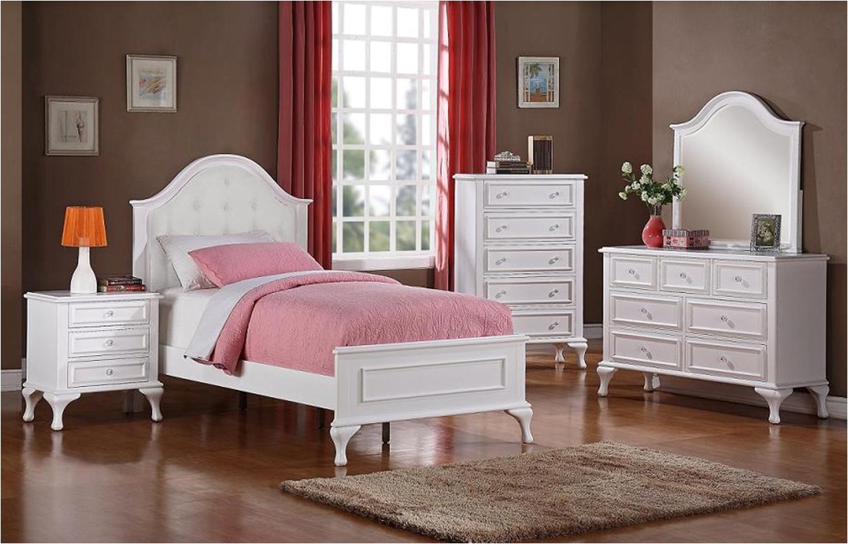 Dresser &amp; Mirror