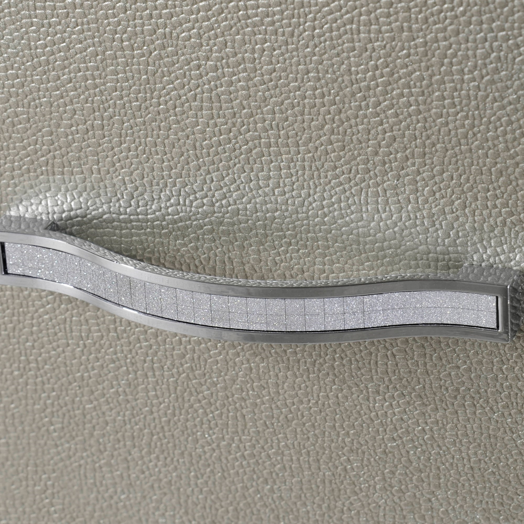 Elements International Platinum Full 4-Piece Bedroom Group