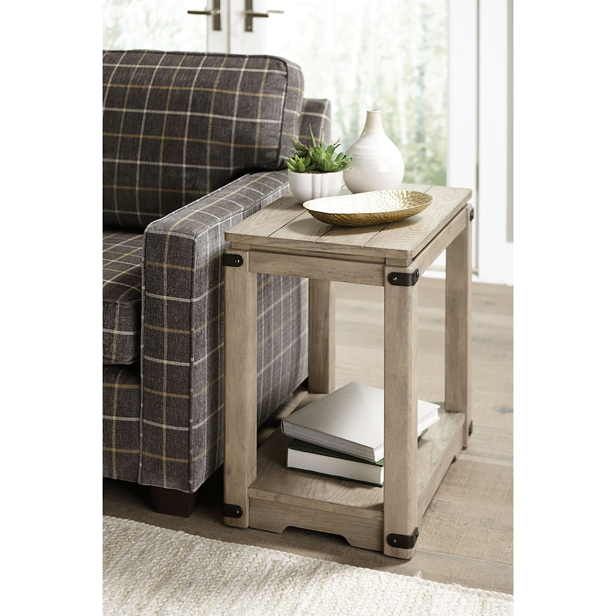 England H836 Chairside Table